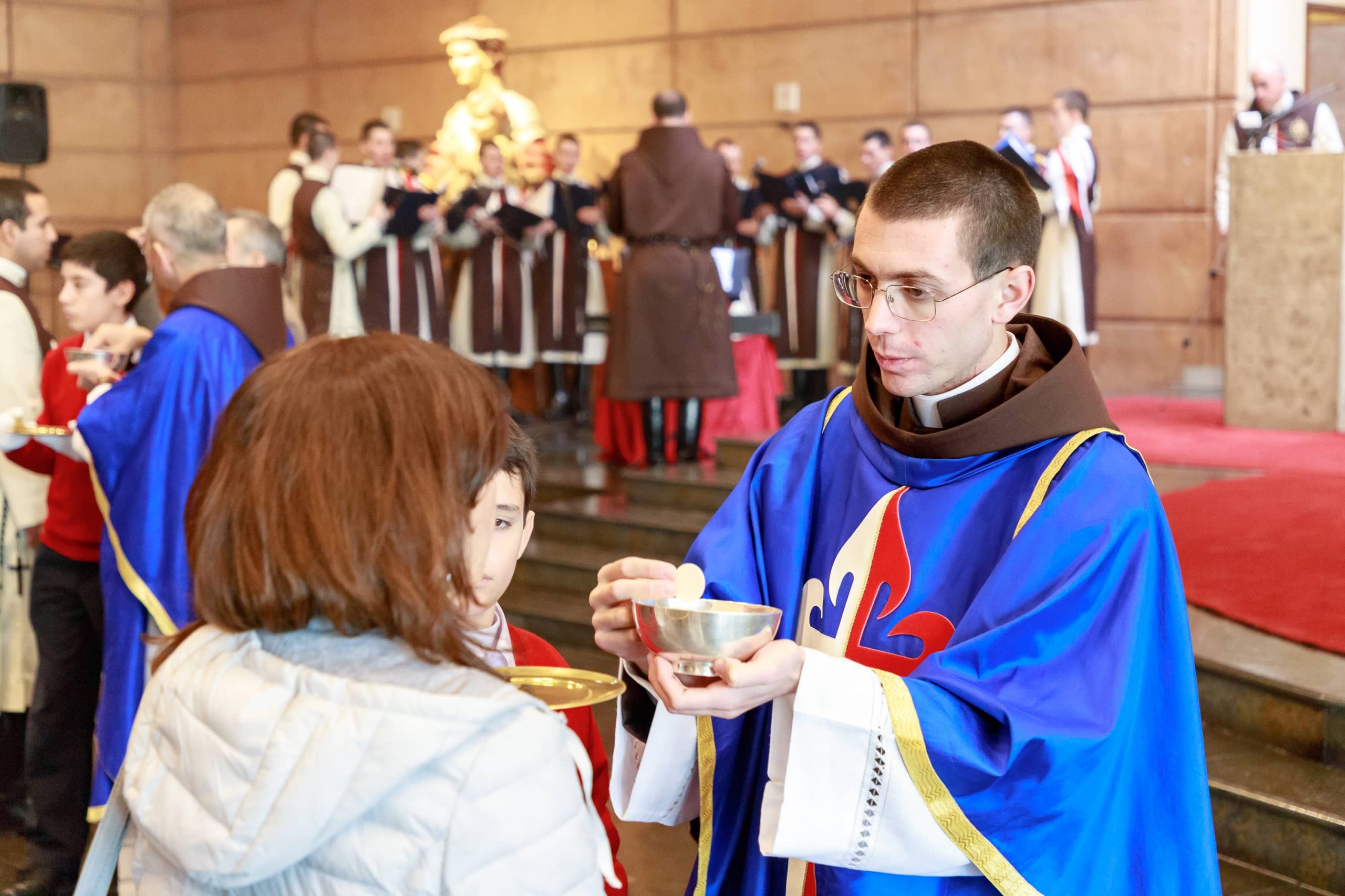 Comunión SACRAMENTAL y ESPIRITUAL. ¿Cuál es la diferencia?