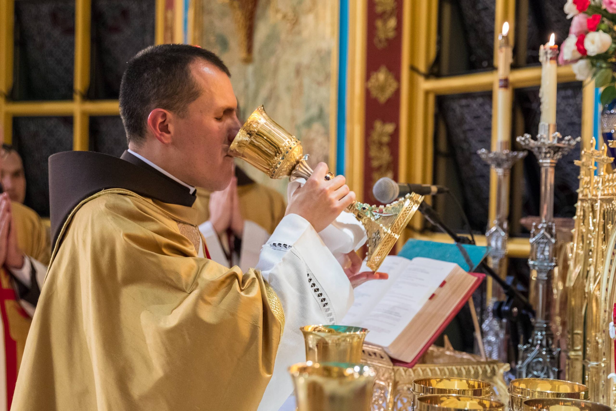 ¿Cuánto vale una Misa?